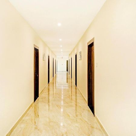 Silver Regency Guwahati Exteriör bild