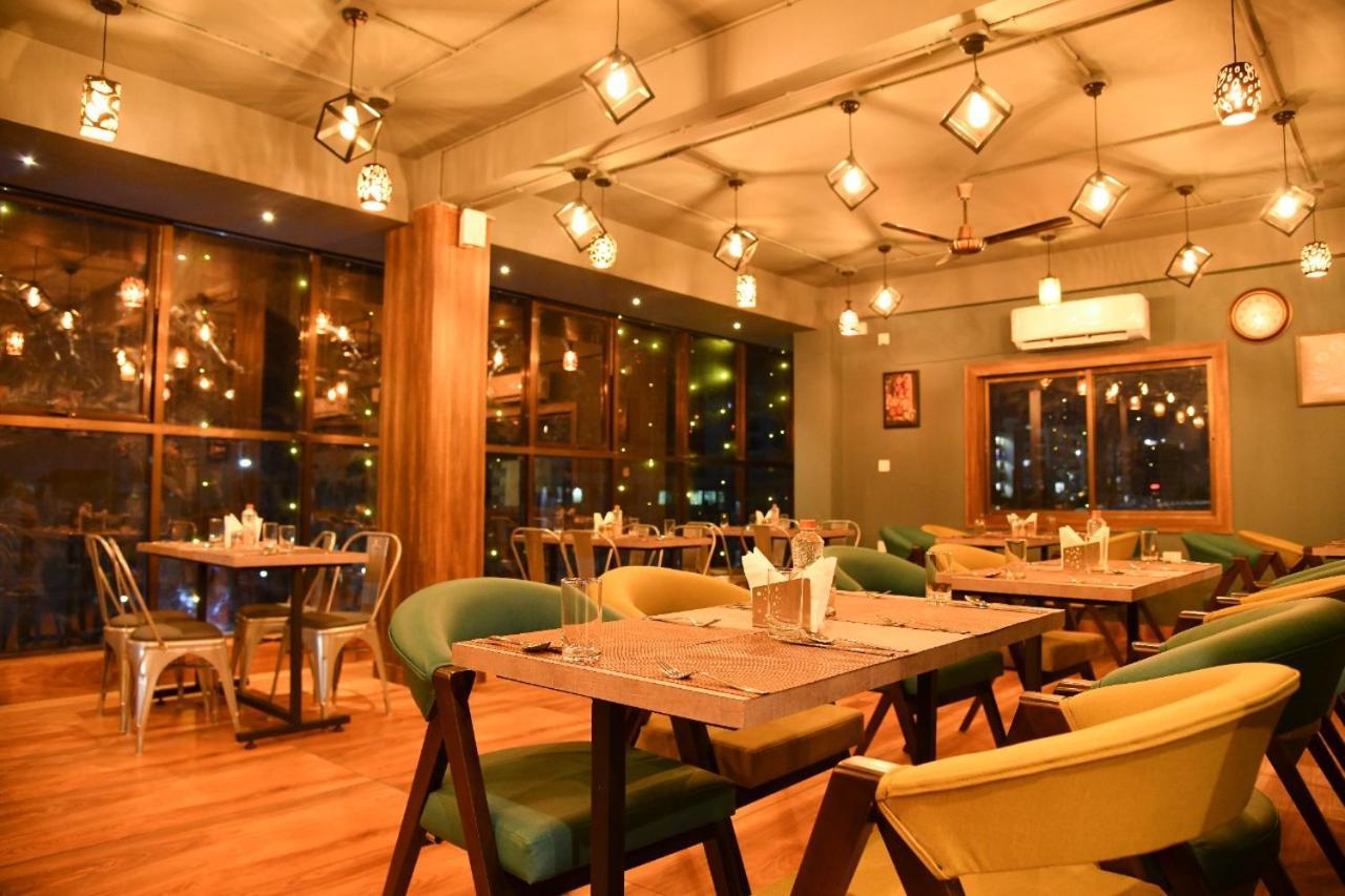 Silver Regency Guwahati Exteriör bild